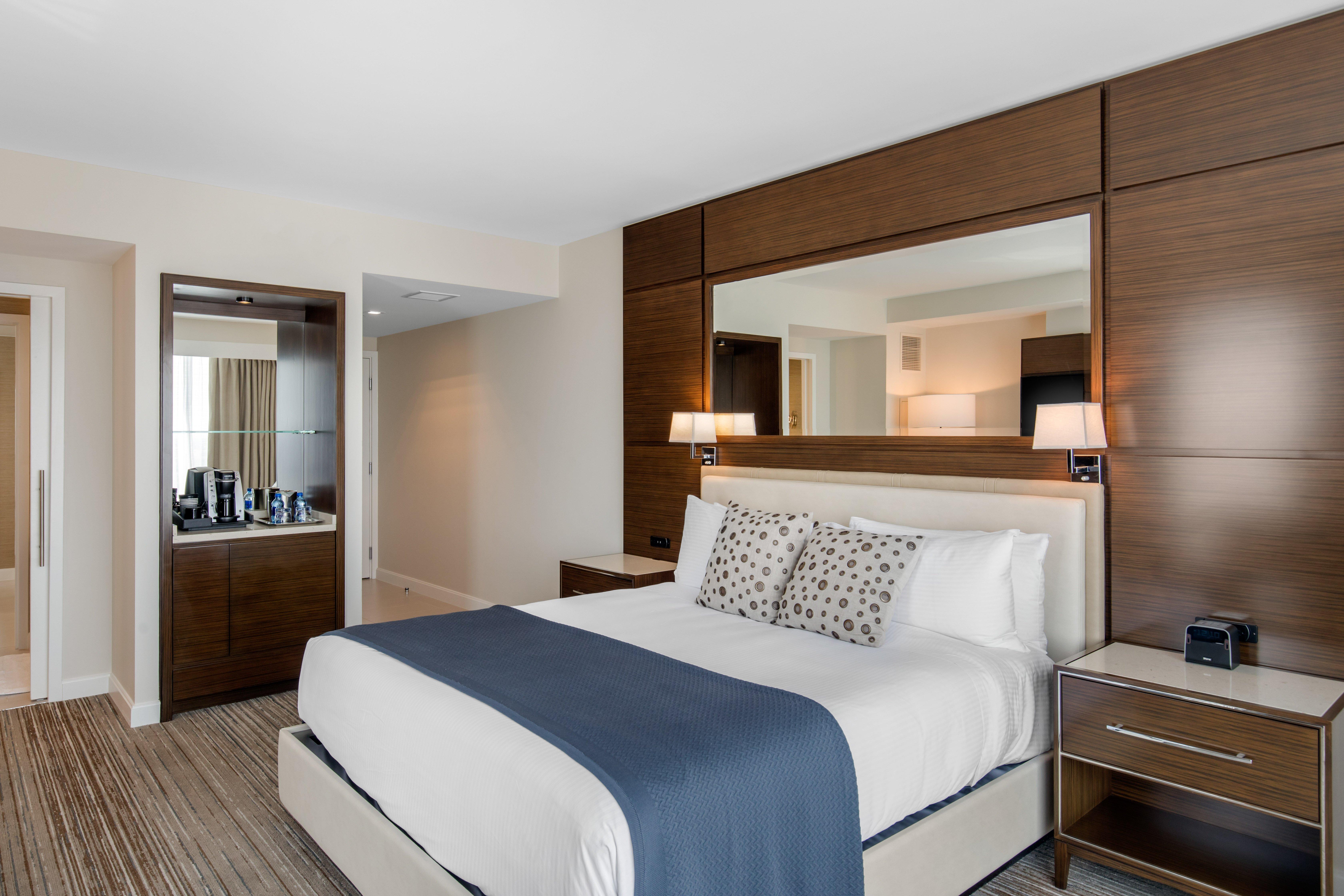 Отель Omni Frisco At The Star Экстерьер фото